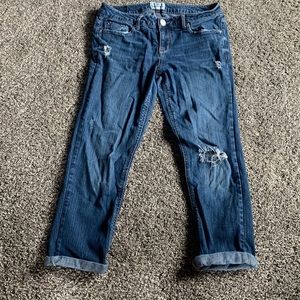 small skinny ripped capris